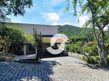 Casa · 369m² · 5 Quartos · 4 Vagas · Casa em Pendotiba, Niterói/RJ de 369m² 5 quartos à venda por R$ 1.990.000,00