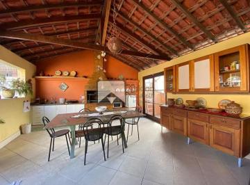 Apartamento · 300m² · 4 Quartos · 3 Vagas · Cobertura em Icaraí, Niterói/RJ de 300m² 4 quartos à venda por R$ 2.000.000,00