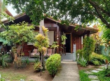 Casa · 360m² · 3 Quartos · 3 Vagas · Casa em Camboinhas, Niterói/RJ de 360m² 3 quartos à venda por R$ 1.650.000,00