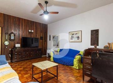 Casa · 218m² · 5 Quartos · 4 Vagas · Casa em São Francisco, Niterói/RJ de 218m² 5 quartos à venda por R$ 1.800.000,00
