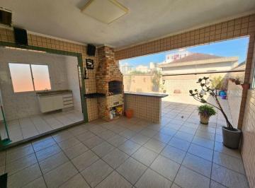 Casa · 250m² · 4 Quartos · 3 Vagas · Sobrado em Embaré, Santos/SP de 250m² 4 quartos à venda por R$ 1.700.000,00