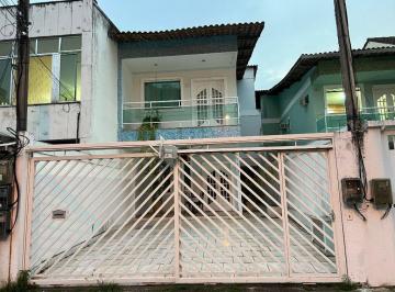 Casa · 206m² · 5 Quartos · 2 Vagas · Casa em São Francisco, Niterói/RJ de 206m² 5 quartos à venda por R$ 2.000.000,00