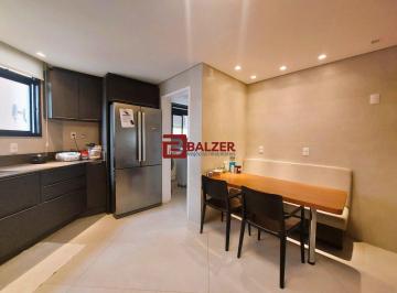 Apartamento · 295m² · 3 Quartos · 3 Vagas · Apartamento em Centro, Florianópolis/SC de 0m² 3 quartos à venda por R$ 2.150.000,00