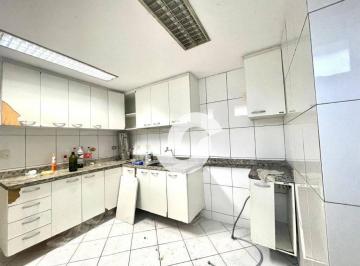 Comercial · 600m² · 6 Vagas · Predio em São Francisco, Niterói/RJ de 600m² à venda por R$ 2.499.000,00
