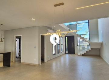 Casa · 240m² · 3 Quartos · 4 Vagas · Casa em Cézar de Souza, Mogi das Cruzes/SP de 240m² 3 quartos à venda por R$ 1.880.000,00