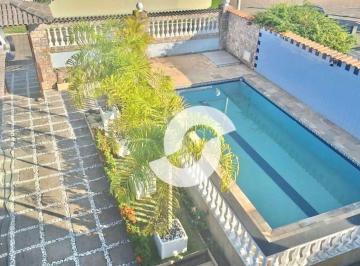 Casa · 242m² · 3 Quartos · Casa em Ponta Grossa, Maricá/RJ de 242m² 3 quartos à venda por R$ 2.150.000,01