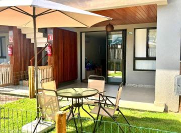 Apartamento · 70m² · 2 Quartos · 1 Vaga · Apartamento - Itacimirim (Monte Gordo)