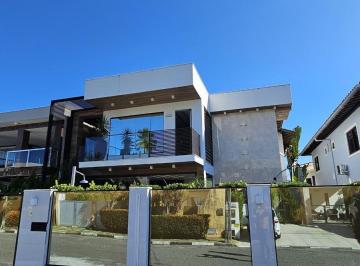 Casa · 292m² · 4 Quartos · 1 Vaga · Casa a venda em lauro de freitas com 4 quartos piscina e área gourmet no condominio univillas