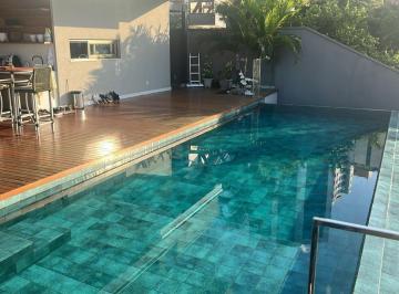 Casa · 523m² · 4 Quartos · 6 Vagas · Casa a venda no horto florestal com 4 suites piscina e área gourmet
