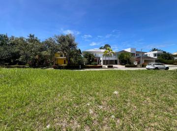 Terreno · 1087m² · Terreno a venda em Busca Vida plano no comdominio Pampalona