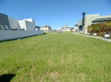 Terreno , Pelotas · Terreno condomínio Alphaville