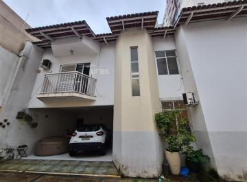 Casa · 354m² · 4 Quartos · 3 Vagas · Sobrado de 4 qtos em Condomínio Setor Bueno