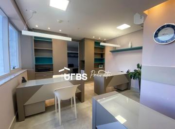 Comercial · 44m² · Sala Comercial No nono andar com 44m e uma vaga de garagem