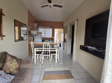 Apartamento · 2 Quartos · Apartamento à venda - na Praia da Maranduba