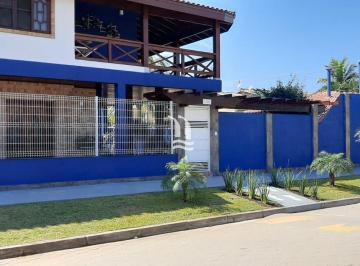 Casa · 437m² · 3 Quartos · Casa à venda - no Jardim Capricórnio