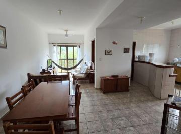 Apartamento · 76m² · 2 Quartos · Apartamento à venda - na Praia da Maranduba
