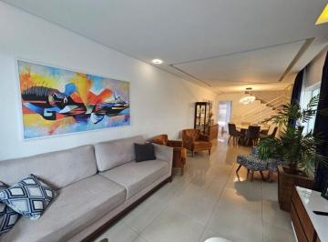 Casa de 3 quartos, São Paulo · Sobrado com 3 Quartos e 5 banheiros à Venda, 125 m² por R$ 750.000