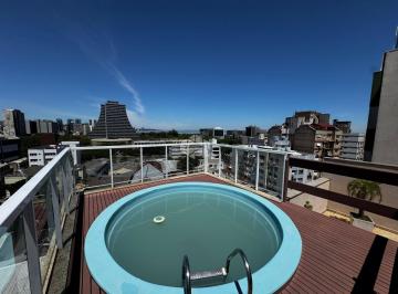 Apartamento · 33m² · 1 Quarto · Apartamento Reformado e Semi Mobiliado no Centro de Porto Alegre