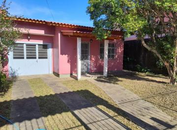 Casa · 106m² · 2 Quartos · Casa aconchegante na Santa Isabel