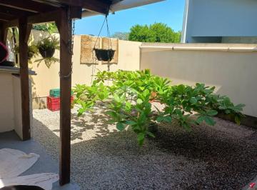 Casa · 54m² · 2 Quartos · 2 Vagas · CASA GEMINADA COM 2 DORMITÓRIOS SENDO 1 SUÍTE EM PALHOÇA SC, BAIRRO BARRA DO ARIRIU À VENDA POR R$ 4