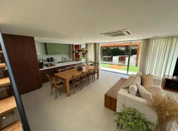 Casa de 6 quartos, Porto Feliz · Casa térrea à venda e locação no Condomínio Fazenda Boa Vista em Porto Feliz-SP