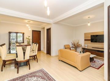 Sala de Estar/TV · Sobrado Triplex 4 Suítes no Bacacheri