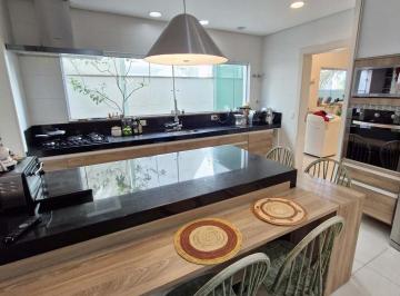 7bd690e6-bb8b-422d-8954-15730a485953 · Excelente casa para venda em Jardim Floresta com 4 quartos, sendo 4 suítes, 617m²