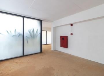 Comercial · 83m² · 2 Vagas · Loja na Rua Doutor Rafael Correia, N. 174 - Loja 6 • 83 m²