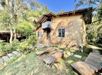 Foto 01 · Casa em Condomínio de Luxo no Moinho Velho, Embu das Artes-SP: 3 Quartos, 1 Suíte, 4 Banheiros, 4 Va