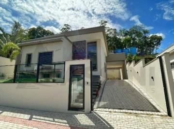 Casa · 137m² · 2 Quartos · 2 Vagas · Casa de alto Padrão à Venda no Bairro Rio Branco