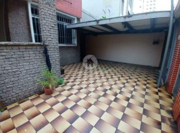 Casa · 200m² · 2 Quartos · 1 Vaga · Sobrado geminado com 2 quartos e quintal no Embaré
