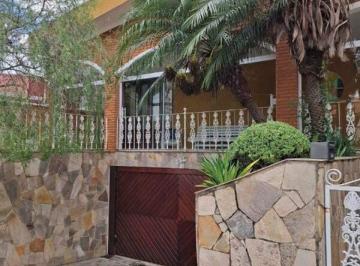 Casa · 450m² · 3 Quartos · 6 Vagas · Casa para aluguel Vila Isabel Eber em Jundiaí