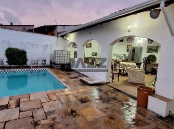 Casa · 398m² · 6 Quartos · 4 Vagas · Espetacular casa à venda em Atibaia - Vila Giglio