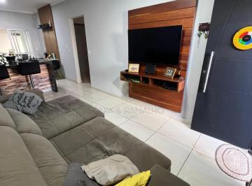 Casa · 160m² · 2 Quartos · 2 Vagas · Casa Residencial para Venda no Bairro Jardim Ângelo Jurca, em Ribeirão Preto
