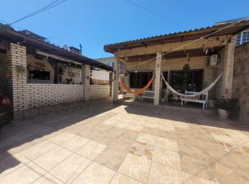 Casa · 100m² · 4 Quartos · 3 Vagas · Casa em Restinga