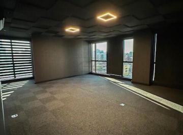 Comercial · 220m² · Sala comercial para alugar no bairro Centro - Curitiba/PR
