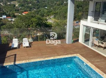 Casa · 343m² · 4 Quartos · 2 Vagas · Casa Alto Padrão com vista deslumbrante