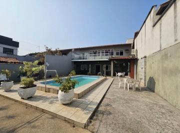 Casa · 400m² · 4 Quartos · 2 Vagas · Casa Padrão em Interlagos - 04 Quartos