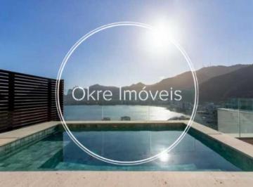 Apartamento · 340m² · 2 Quartos · 3 Vagas · Cobertura reformada, com vista cinematográfica