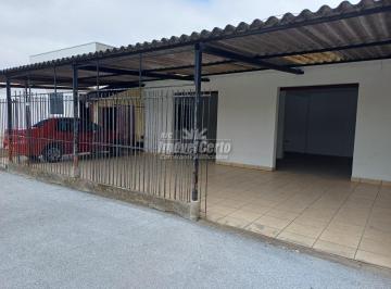 Casa · 207m² · 2 Quartos · 3 Vagas · Casa comercial à venda em Pinhais