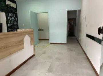 Casa · 450m² · 8 Quartos · 4 Vagas · Casa para alugar no bairro Vilas do Atlantico - Lauro de Freitas/BA