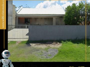 Casa · 144m² · 2 Quartos · 2 Vagas · CASA COM AMPLO TERRENO NO BAIRRO GUARITUBA! OFERTA