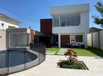 Casa , Rio de Janeiro · Casa estilo contemporâneo, no condomínio maramar