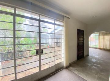 Casa · 350m² · 4 Quartos · 3 Vagas · Brooklin! Oportunidade! Excelente terreno! Para reformar! Piscina!