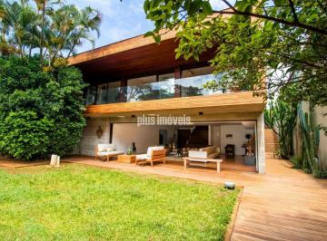 Casa · 512m² · 4 Quartos · 5 Vagas · Morumbi! Reformado! 512,0m²Au 876,0m² Área de Terreno! 3 Suítes