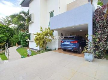 Casa de 5 quartos, Camaragibe · Excelente casa em condomínio fechado, localizado em Aldeia.
