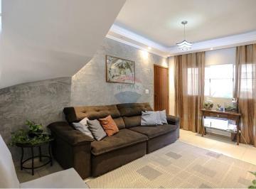 Casa · 159m² · 3 Quartos · 1 Vaga · Sobrado amplo com Closet à venda no Jardim Planalto em Mogi das Cruzes