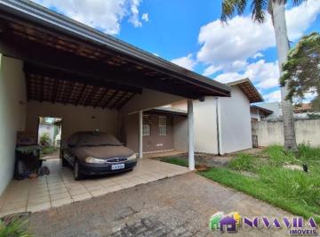 Foto 01 · 3 quartos, 1 suíte, 2 salas, 3 banheiros, 4 vagas na Estância das Flores, Jaguariúna-SP, 200m².