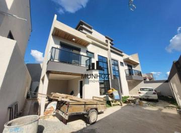 b65f518a01d4fc7f36cba4cfc714f95711a86b52 · Sobrado com 3 dormitórios à venda, 134 m² por R$ 870.000,00 - Capão Raso - Curitiba/PR