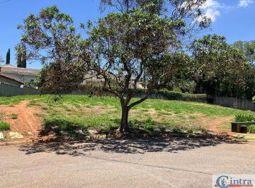 Foto 01 · Terreno à Venda em Condomínio de Luxo em Bragança Paulista-SP: 1.534,59 m² de Pura Exclusividade!